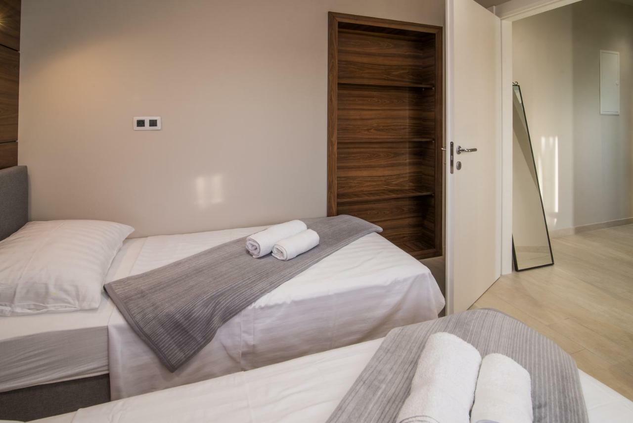 Luxury Apartment Imperia Đảo Krk Ngoại thất bức ảnh